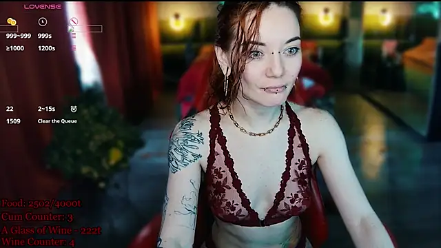 MaxPhoenixx Adlı Modelin Canlı XXX Sohbeti