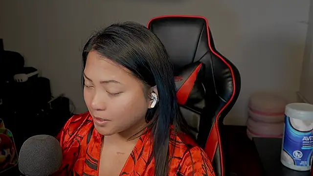 XXX chat uživo modela Bubbleliyah