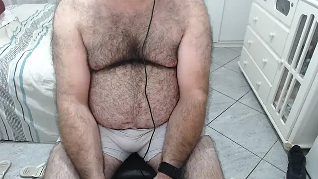 MysterBearMG's Live XXX Chat