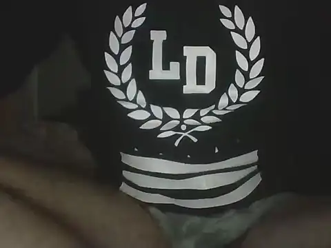 Show modela Diogenez69 na web-kameri