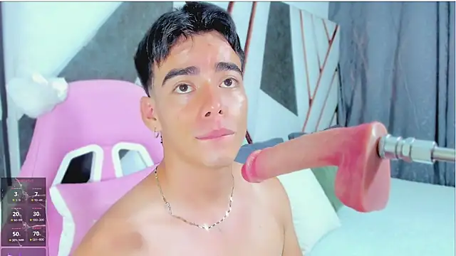 Alejandro_karter18 Adlı Modelin Canlı XXX Sohbeti