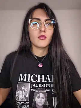 77Neferkitty77 লা  ইভ XXX চ্যাট