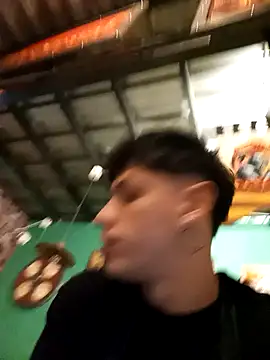 blackninja66 Adlı Modelin Canlı XXX Sohbeti