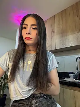 Camistar18: онлайн-секс-чат