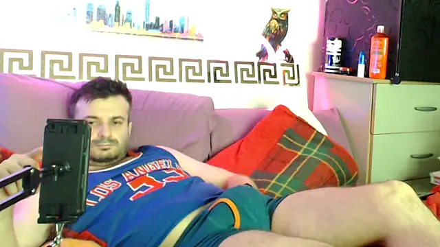 XXX chat uživo modela iuligruia69
