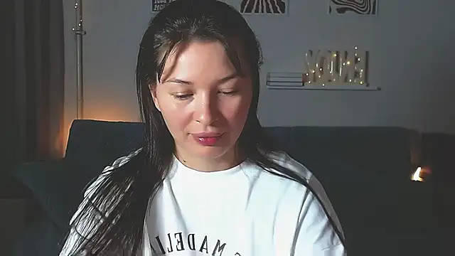 AlexaSven 即時 XXX 聊天
