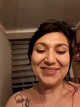 Chat XXX Live Magenta_Moon