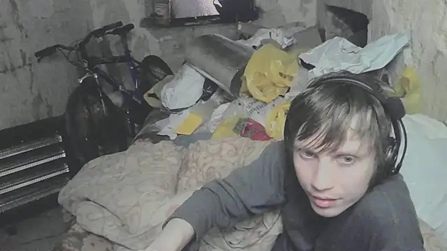 makarov1993 Pertunjukan Webcam