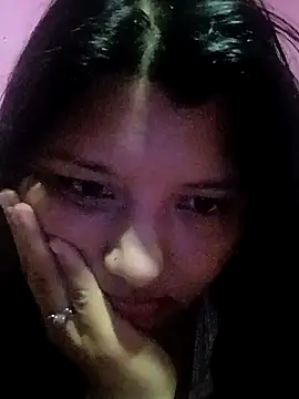 XXX chat uživo modela Estrellitadelmar