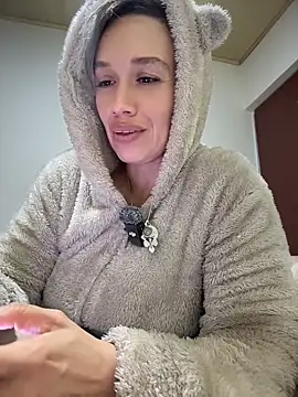 MARILYNMADELENAKOVANOVAn Live XXX chat