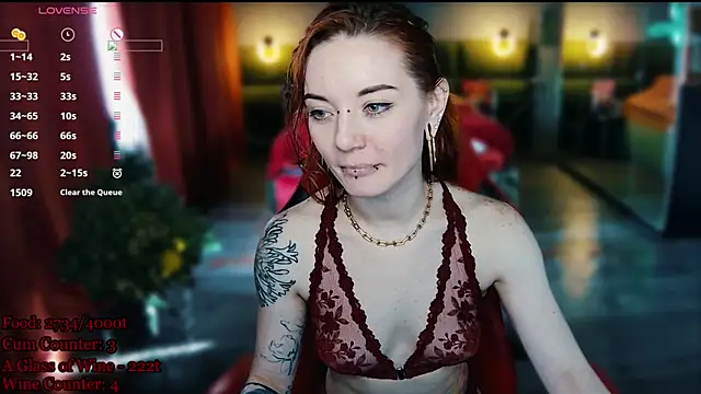XXX chat uživo modela MaxPhoenixx