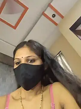 Cute_shikaa's Live XXX Chat