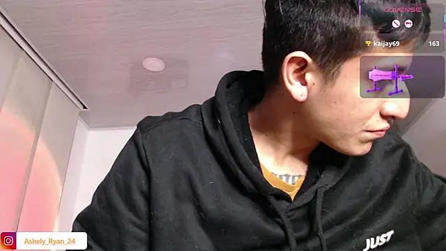 ashely_ryan24 Live XXX-chat