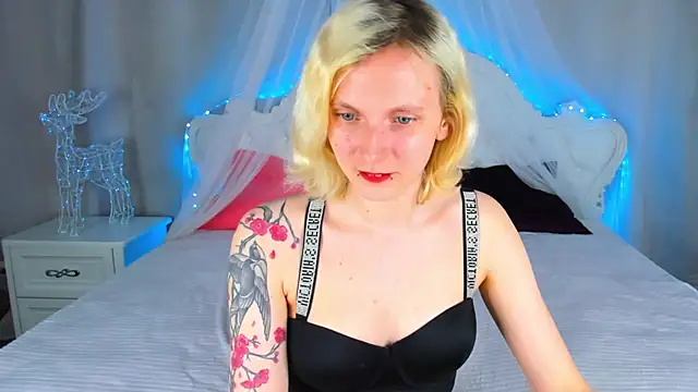 LikiLips live XXX chat