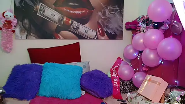 Chat +18 de Moreish-06 ao vivo