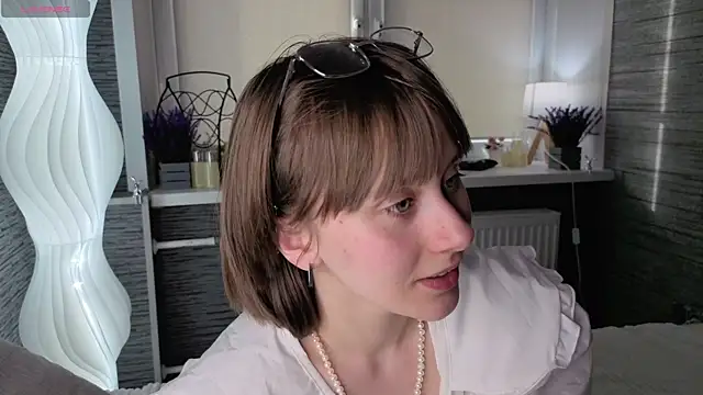 EthalBuffkin Chat XXX in diretta