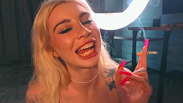 Ashley-Urban élő XXX-chatje