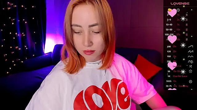 deboramooreのライブXXXチャット