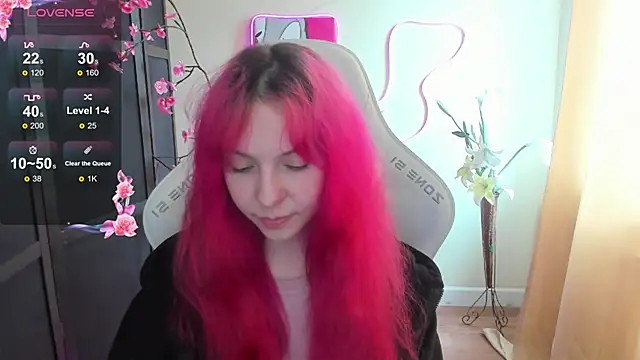 عرض كام InfernoKitten