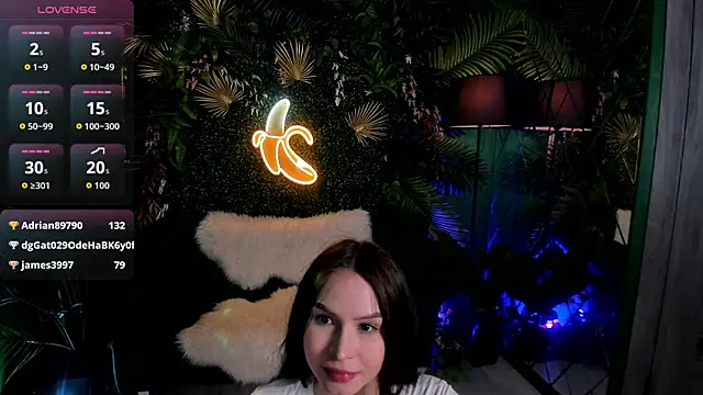 SatiraLux's Live XXX Chat