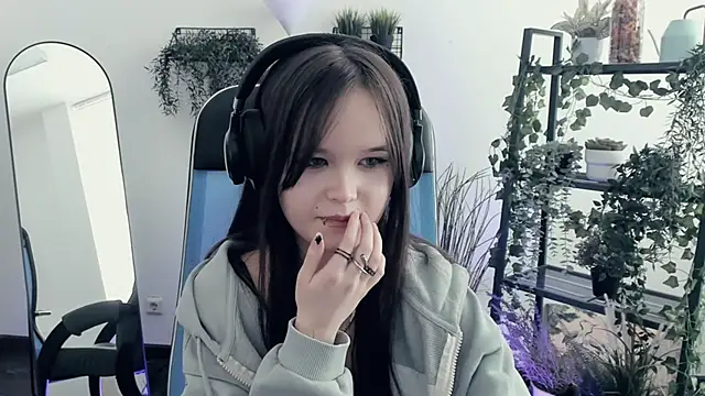 Elainebeness 라이브 XXX 채팅