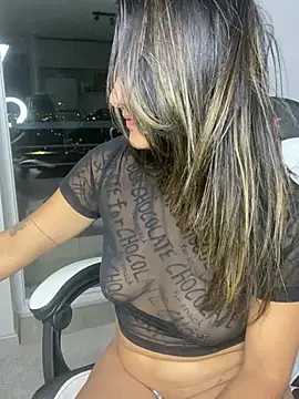 دردشة AlejandritaMilano الجنسية المباشرة