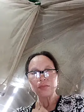 Tina6886 Webcam show