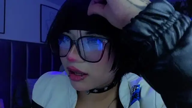 Kitty_Gang Chat XXX in diretta
