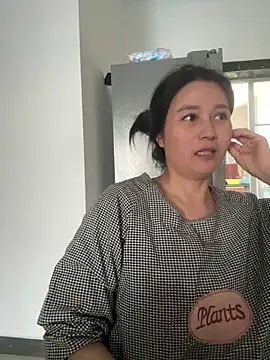 XXX chat uživo modela buusoom