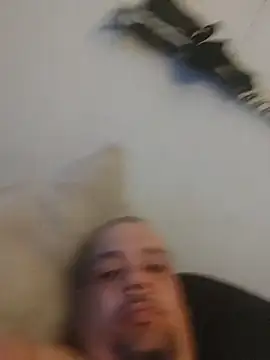 J6E4VZQSTREI4EHD Show in webcam
