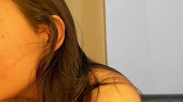 emilysex_118's Live Chat Room