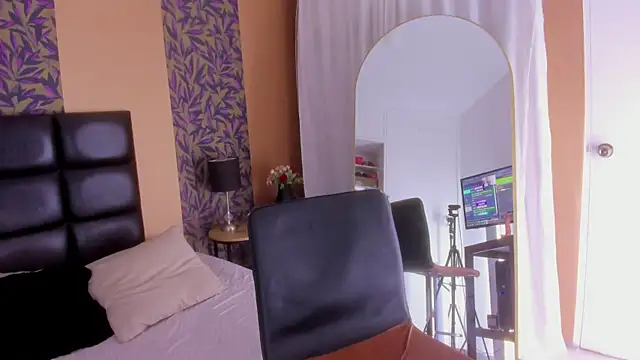 july_quinzel's Webcam Show