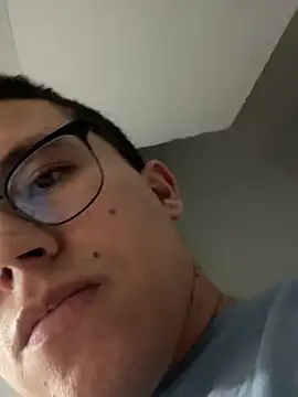 Kurtxxx22 webcam show