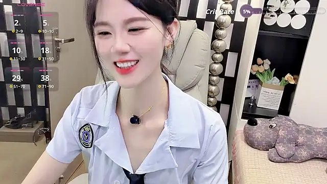 Yueyue-MM's Live Chat Room