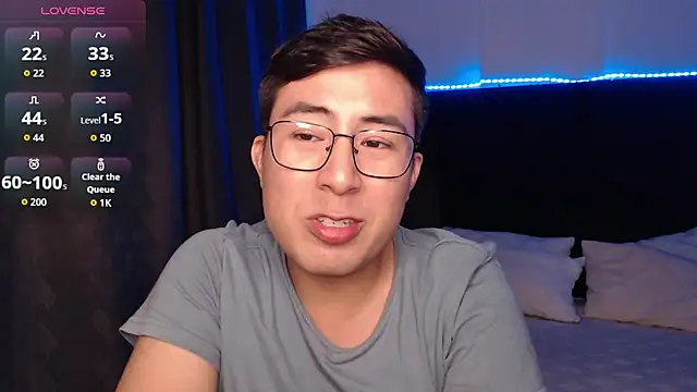 andrewmhilton_ Show Webcam