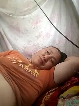 Lucky_baby7 网络视讯表演