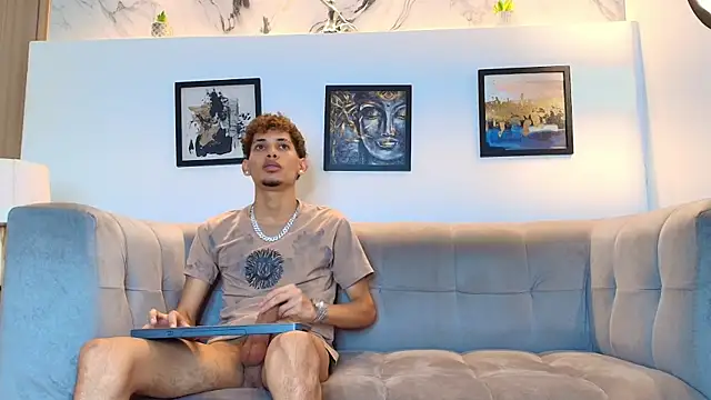 Czat XXX na żywo – YOUNG_BOYS_HELL