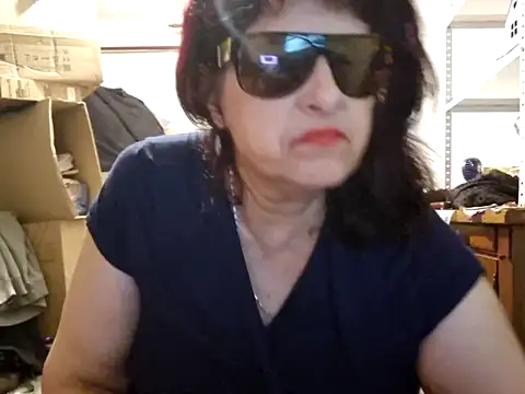 Samantha_Squirt@xh Adlı Modelin Canlı XXX Sohbeti