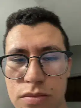 Kurtxxx22 Obrolan Langsung XXX