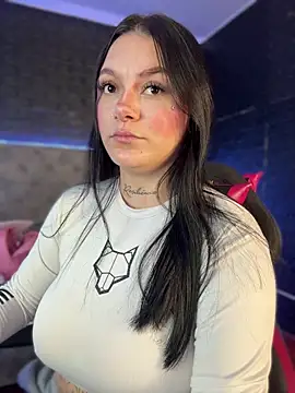 Živý XXX chat Megaan__More