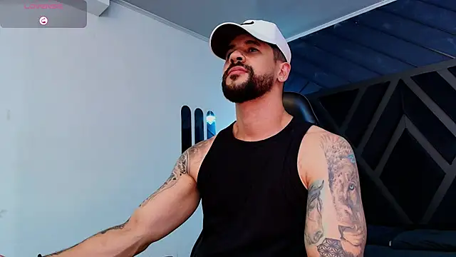 Petesevans Adlı Modelin Canlı XXX Sohbeti
