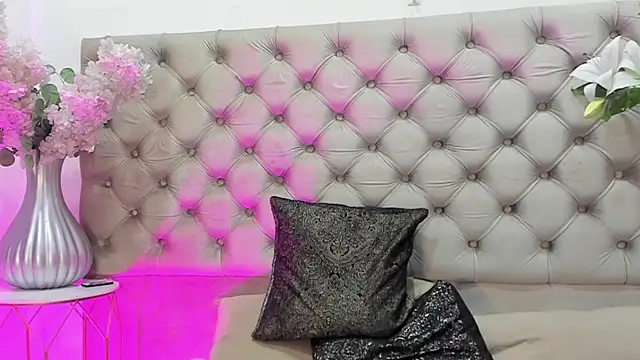 IsaBrock – Live XXX-chat