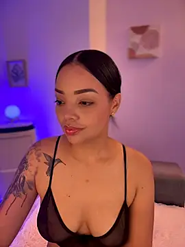 JennLeMoka Chat XXX live