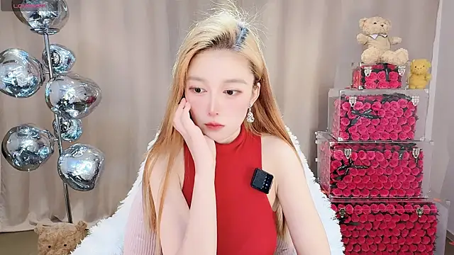 Aeseee- Show Webcam