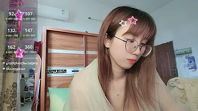 Lili_666 即時 XXX 聊天
