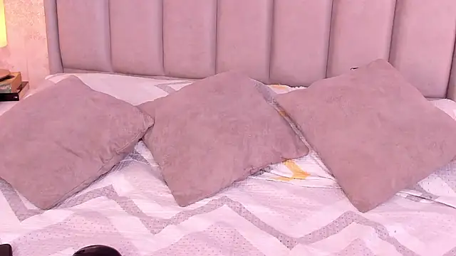 ShaynaHosk – webcam-show