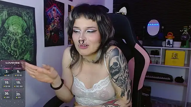 neena_nyx_ live XXX chat