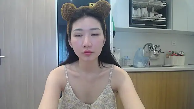 Chatroom XXX en direct de Asiagirll