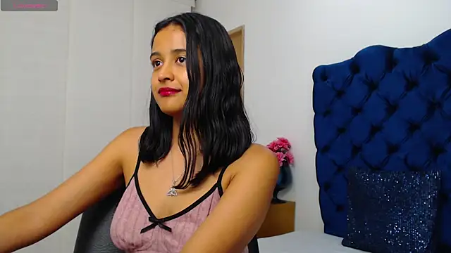 Lili666_ Chat XXX live