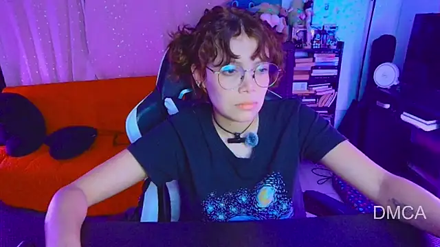 Drea_Foox élő XXX-chatje